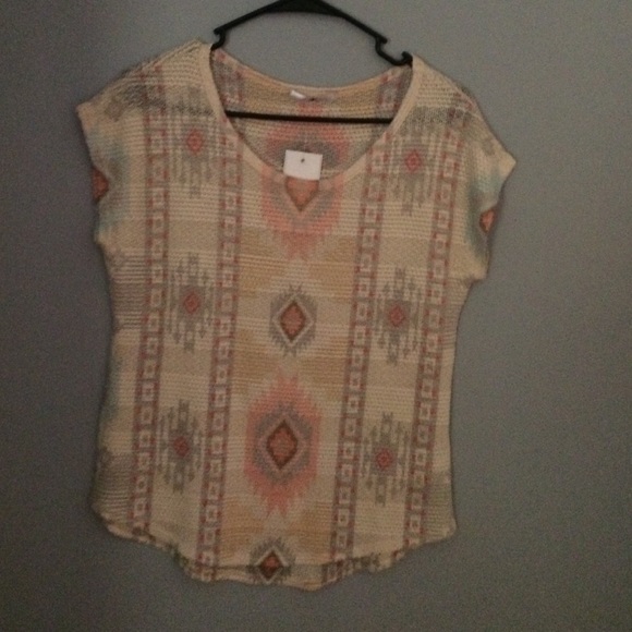 Short sleeved blouse