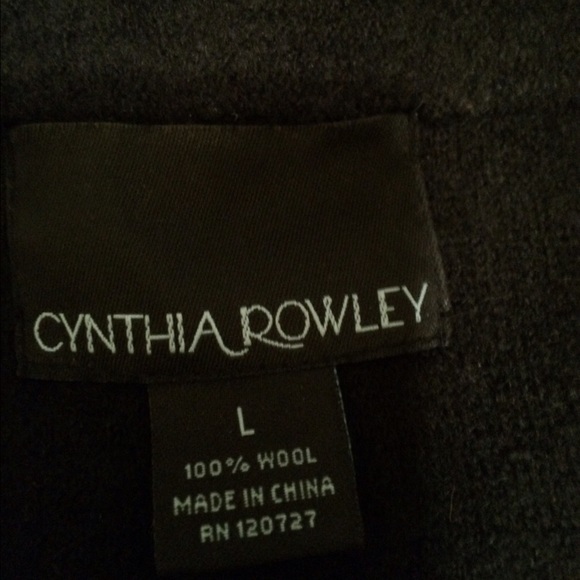 Stunning Wool Jacket - Picture 3 of 3
