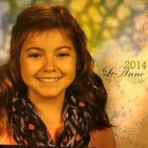 Meet your Posher, Leanne