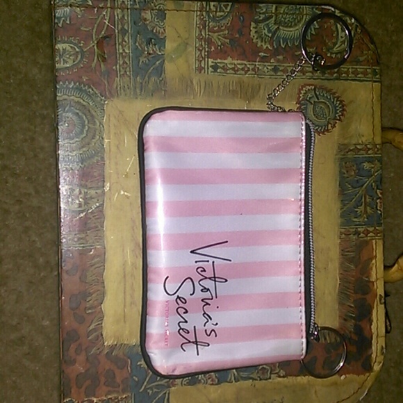Victorias Secret cash coin keyholder - Picture 1 of 4