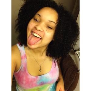 Meet your Posher, Bryana