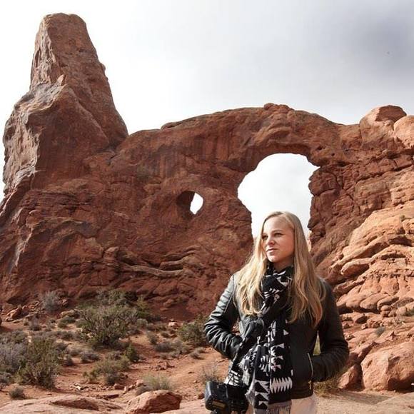 Meet your Posher, Heather - Picture 1 of 1