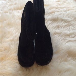 Bear paw black boots