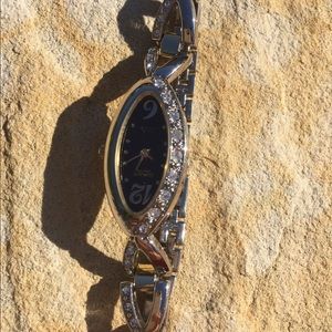 Qmax watch water resistant