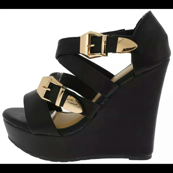 Shoes - Picture 3 of 3