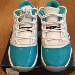 AIr Jordan's 11 Retro Low GG