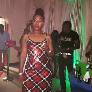 Meet your Posher, Lisa