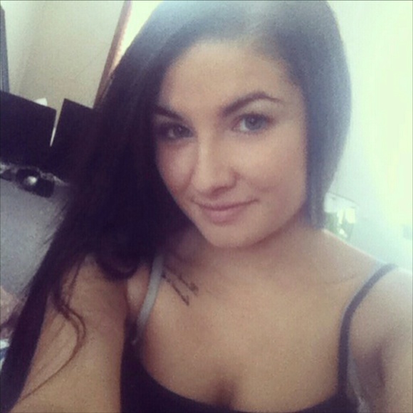 Meet your Posher, Brittany