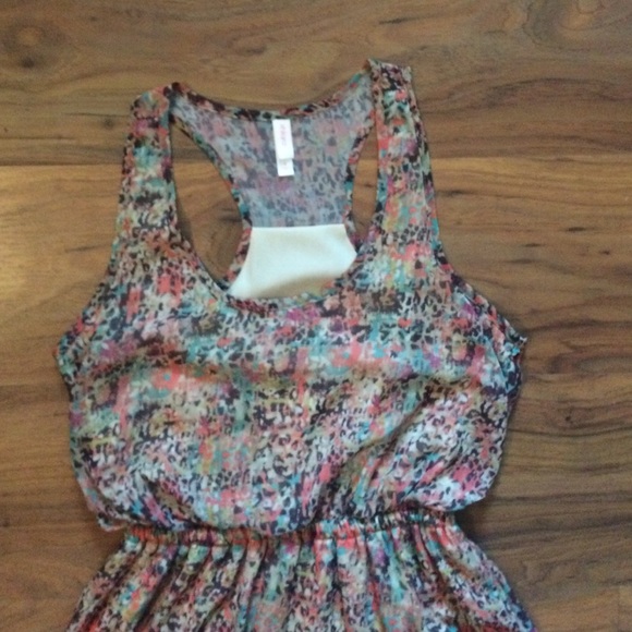 Dress - Picture 2 of 3