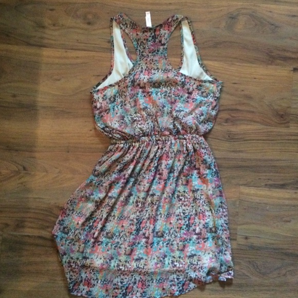Dress - Picture 3 of 3