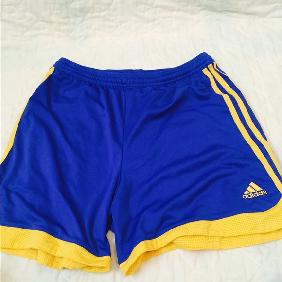 Woman's basketball shorts