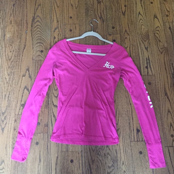 Long sleeved tee-shirt