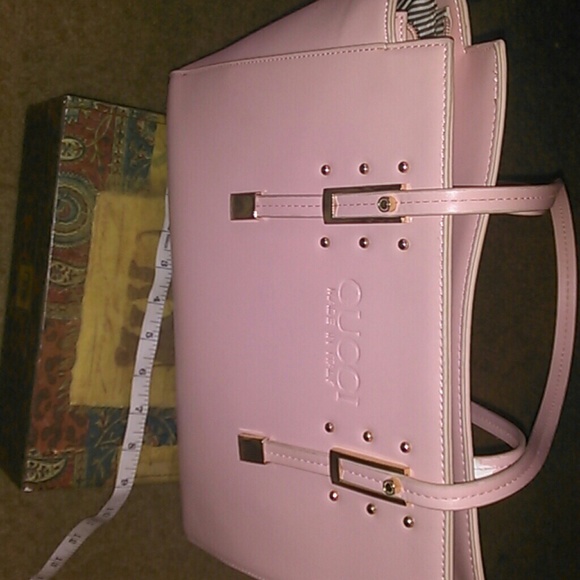 Pale pink purse