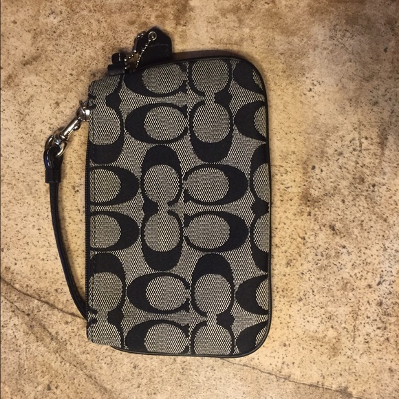 Coach wristlet