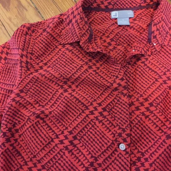 Red blouse - Picture 4 of 4