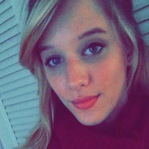 Meet your Posher, Baylee