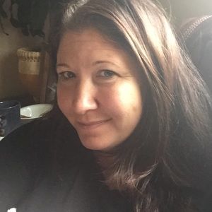 Meet your Posher, Holly