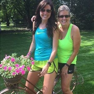 Meet your Posher, Kelli