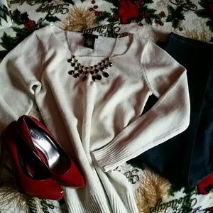 Beige shimmering sweater size M
