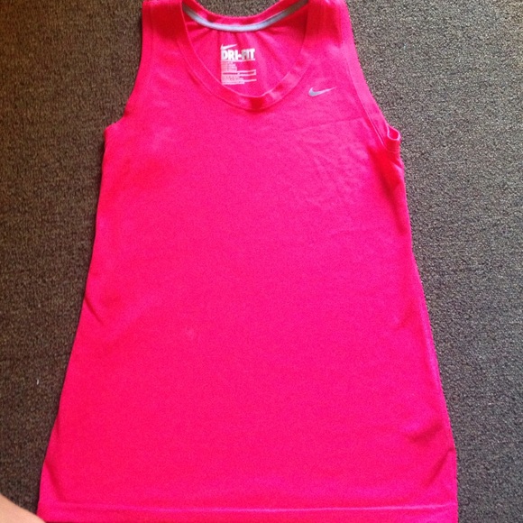 Nike dri-fit tank