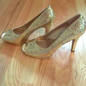 Nine West gold glitter heels