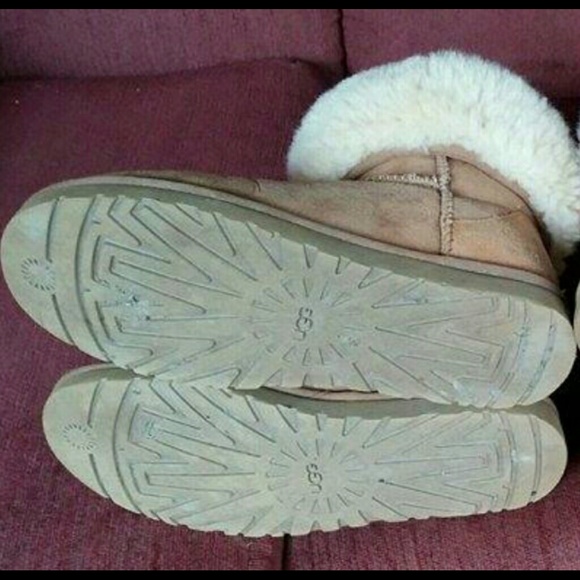 Ugg boots - Picture 2 of 3