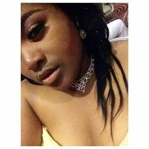 Meet your Posher, Shayla