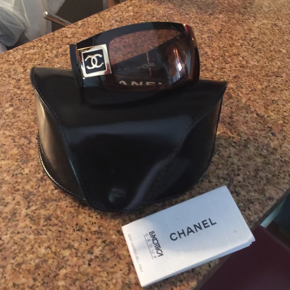 Pre loved Chanel sunglasses