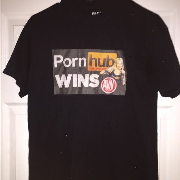 black t-shirt