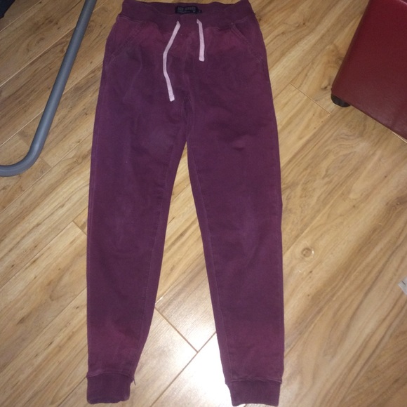 American eagle joggers