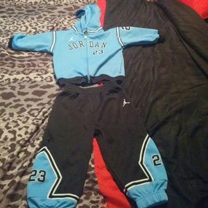 Jordan sweat suit 18 month