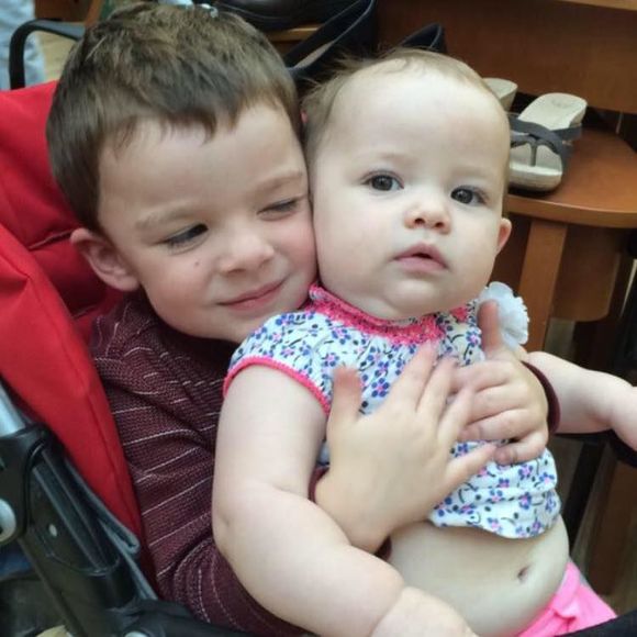 Meet your Posher, Roxie - Picture 1 of 1