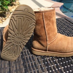 Ugg Australia chestnut classic boot