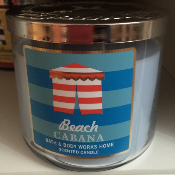 3 wick bath and body works candle