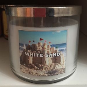 3 wick bath and body works candle