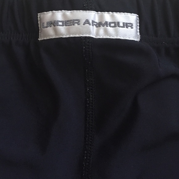 Black under armour spandex