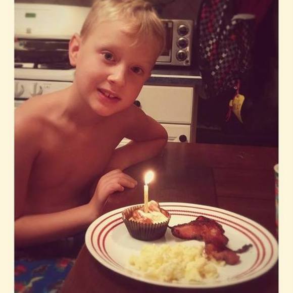 Meet your Posher, Jennifer - Picture 1 of 1