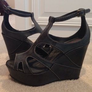 Funky grey wedges