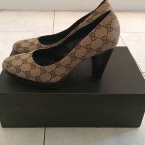GUCCI Classic Pump