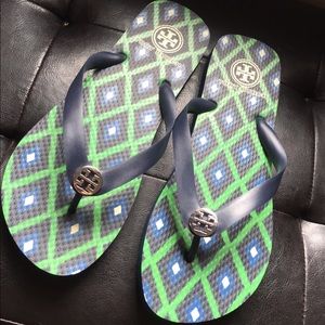 Never worn Tory burch flip flops