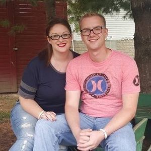 Meet your Posher, Caitlin