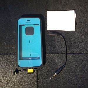 Blue IPhone 5 Lifeproof Case