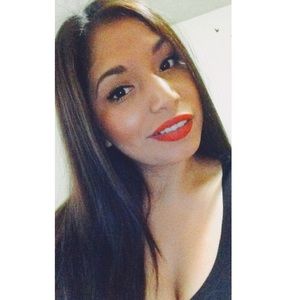 Meet your Posher, Mayra