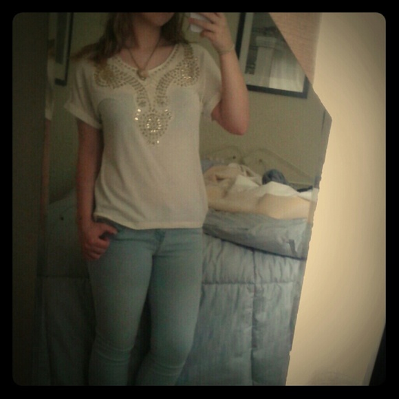 White blouse with gem detailing - Picture 1 of 3
