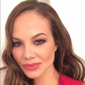 Meet your Posher, Sierra