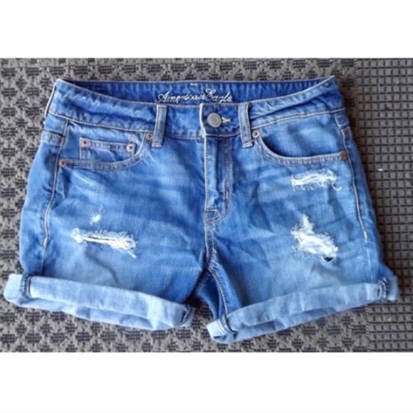 American Eagle ripped Jean shorts