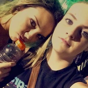 Meet your Posher, Shelbi