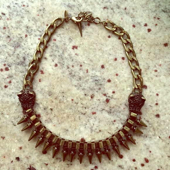 Gold spiked necklace w/ jeweled leopards on sides