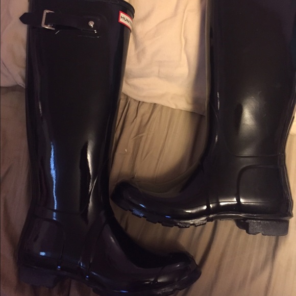 Hunter black boots