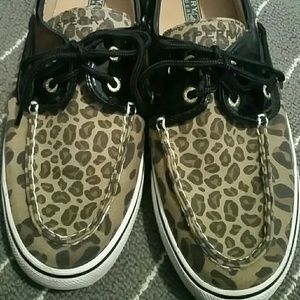 Sperrys! Best offer!